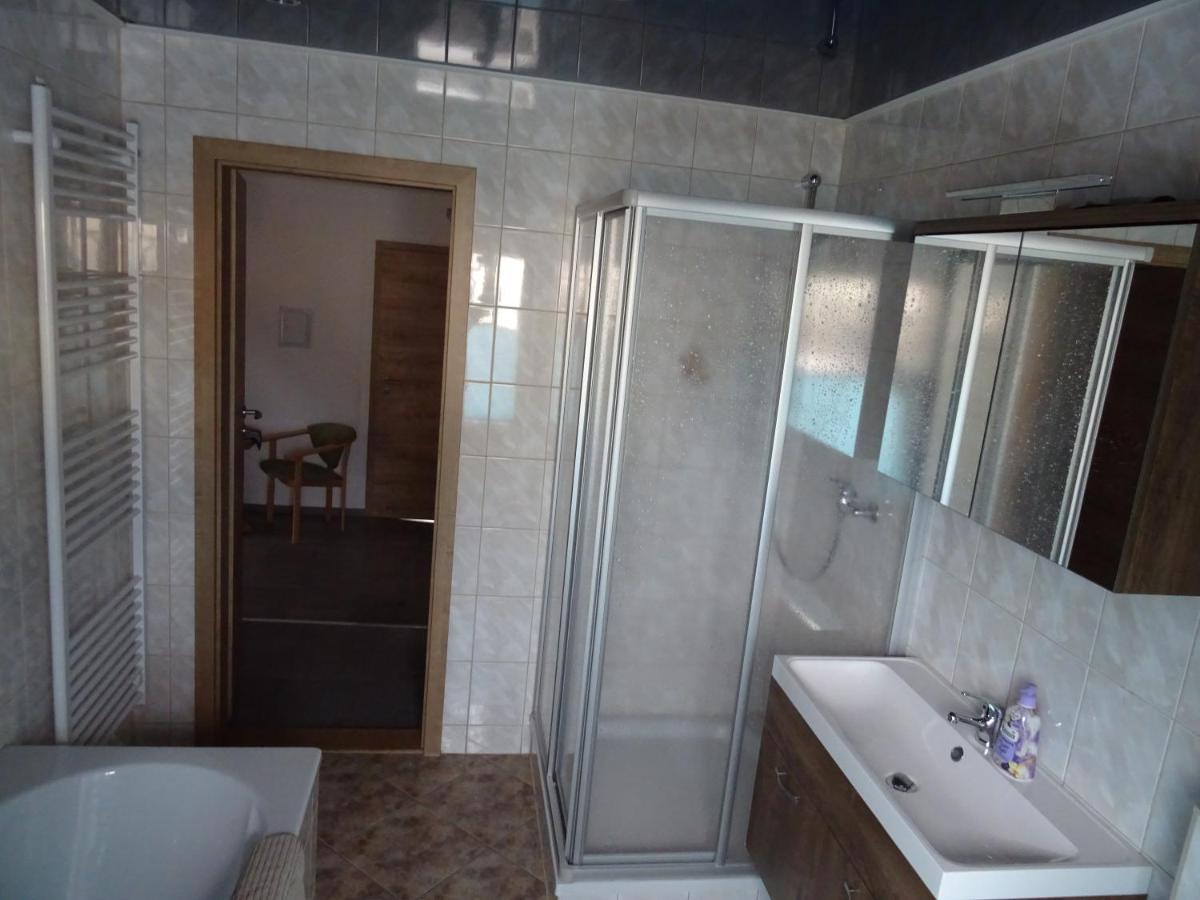 Ferienwohnung Fam. Schwind Rottendorf Extérieur photo